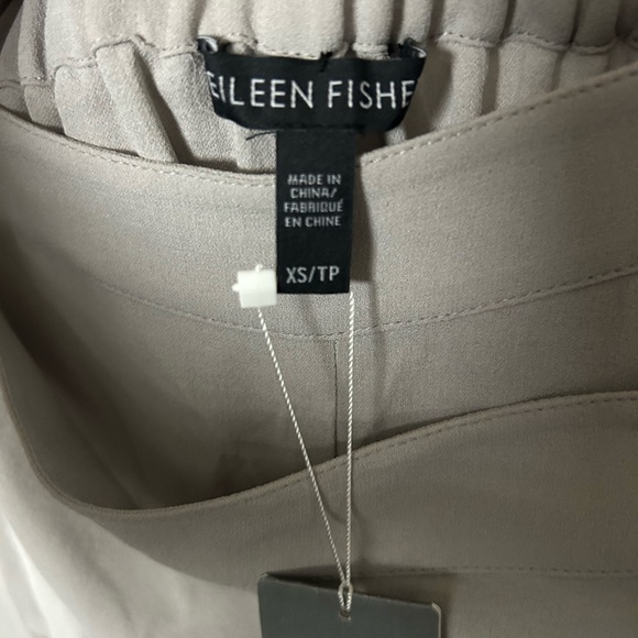 Eileen Fisher 100% Silk Georgette Crepe Wide Leg Wrap Pants in Taupe XS NWT - Picture 2 of 8